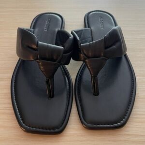 NWOT Old Navy Black Leather Sandals
